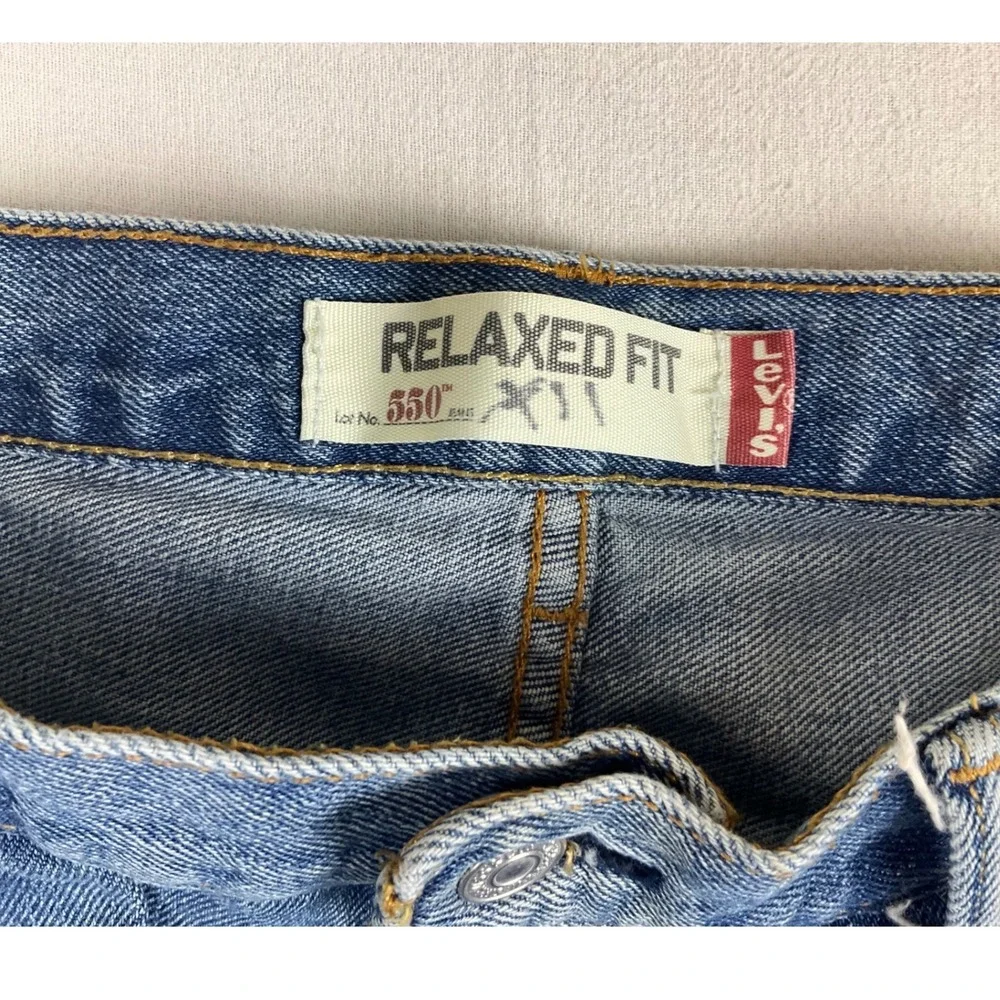 Levis 550 Mens Relaxed Fit Tapered Leg Blue Denim Jeans 38x30 (fits 34x27)